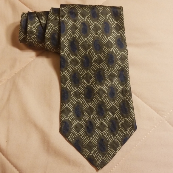 Giorgio Armani 100% silk tie - Picture 6 of 6